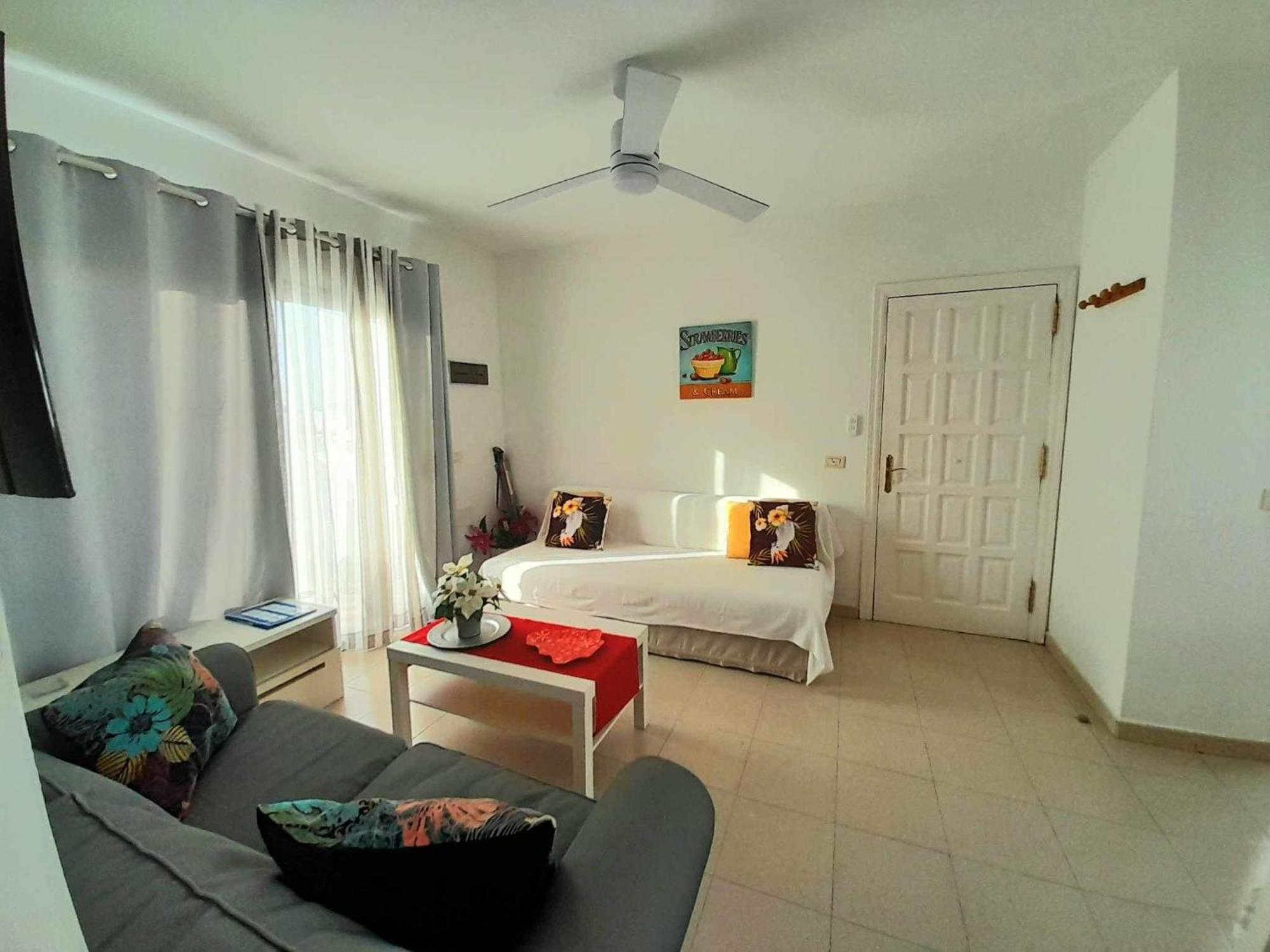 Apartment Vincent, Cozy And Sunny Over The Rooftops Πουέρτο Ντελ Κάρμεν Εξωτερικό φωτογραφία